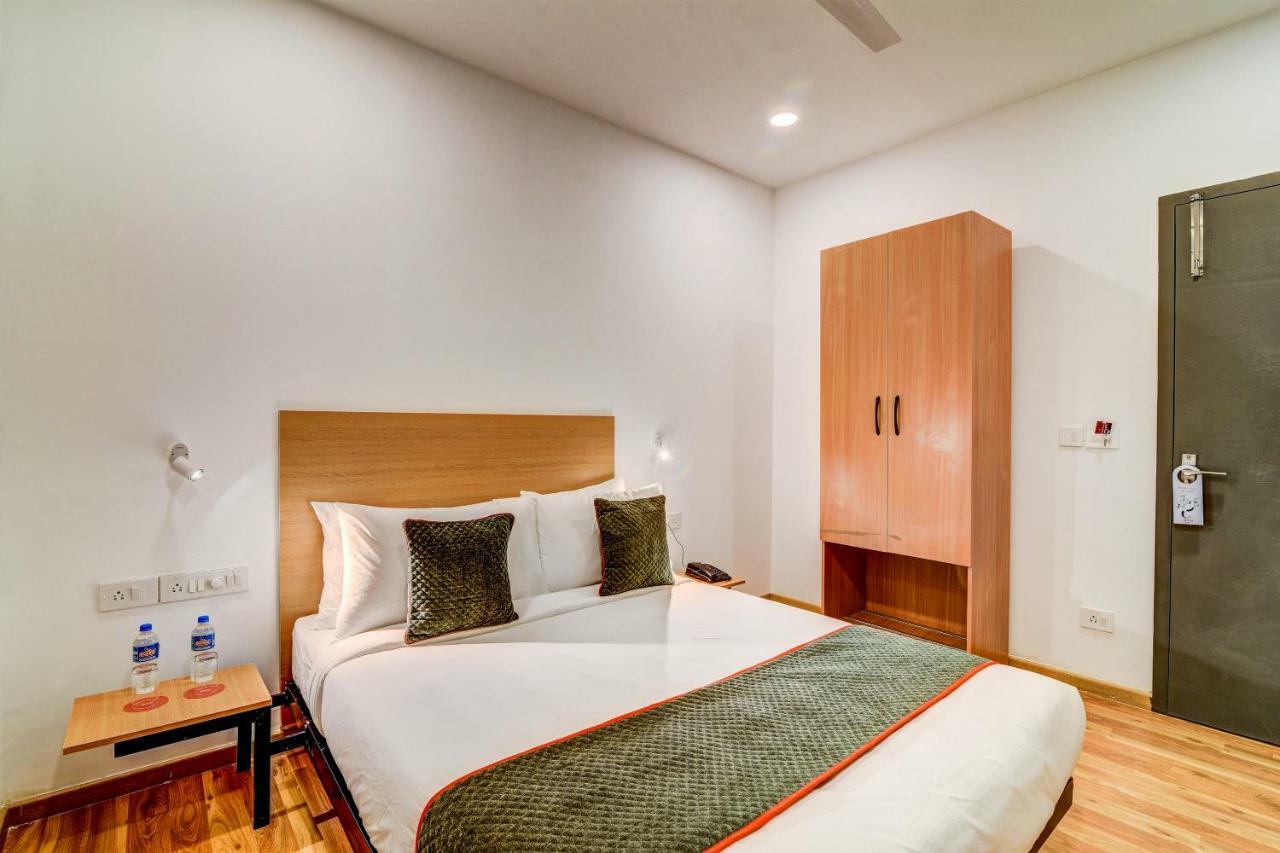 Oyo Townhouse 104 Koramangala Maharaja Signal Hotel Bangalore Eksteriør billede