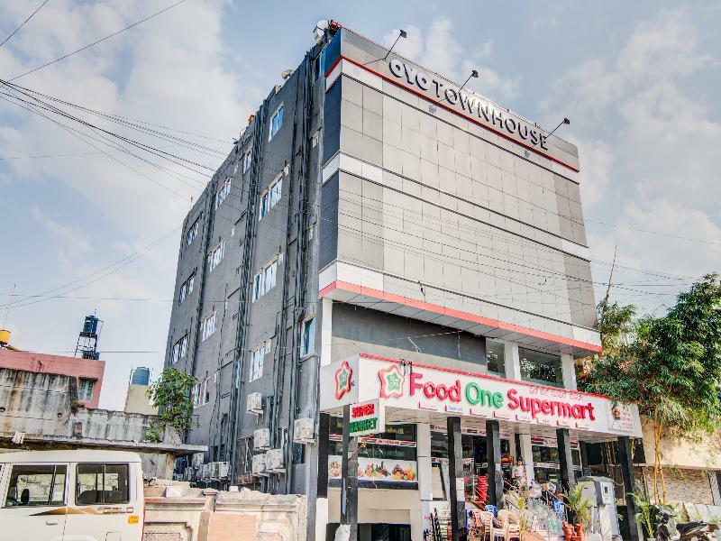 Oyo Townhouse 104 Koramangala Maharaja Signal Hotel Bangalore Eksteriør billede